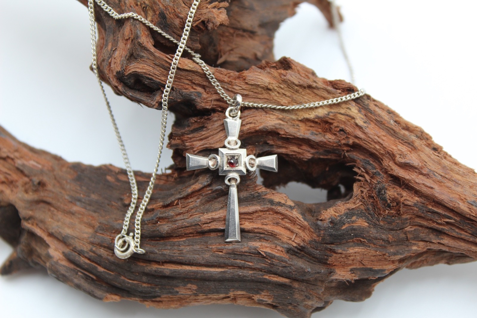 Vintage Artisan 925 Sterling Silver Cross Greek Byzantine Pendant & Chain