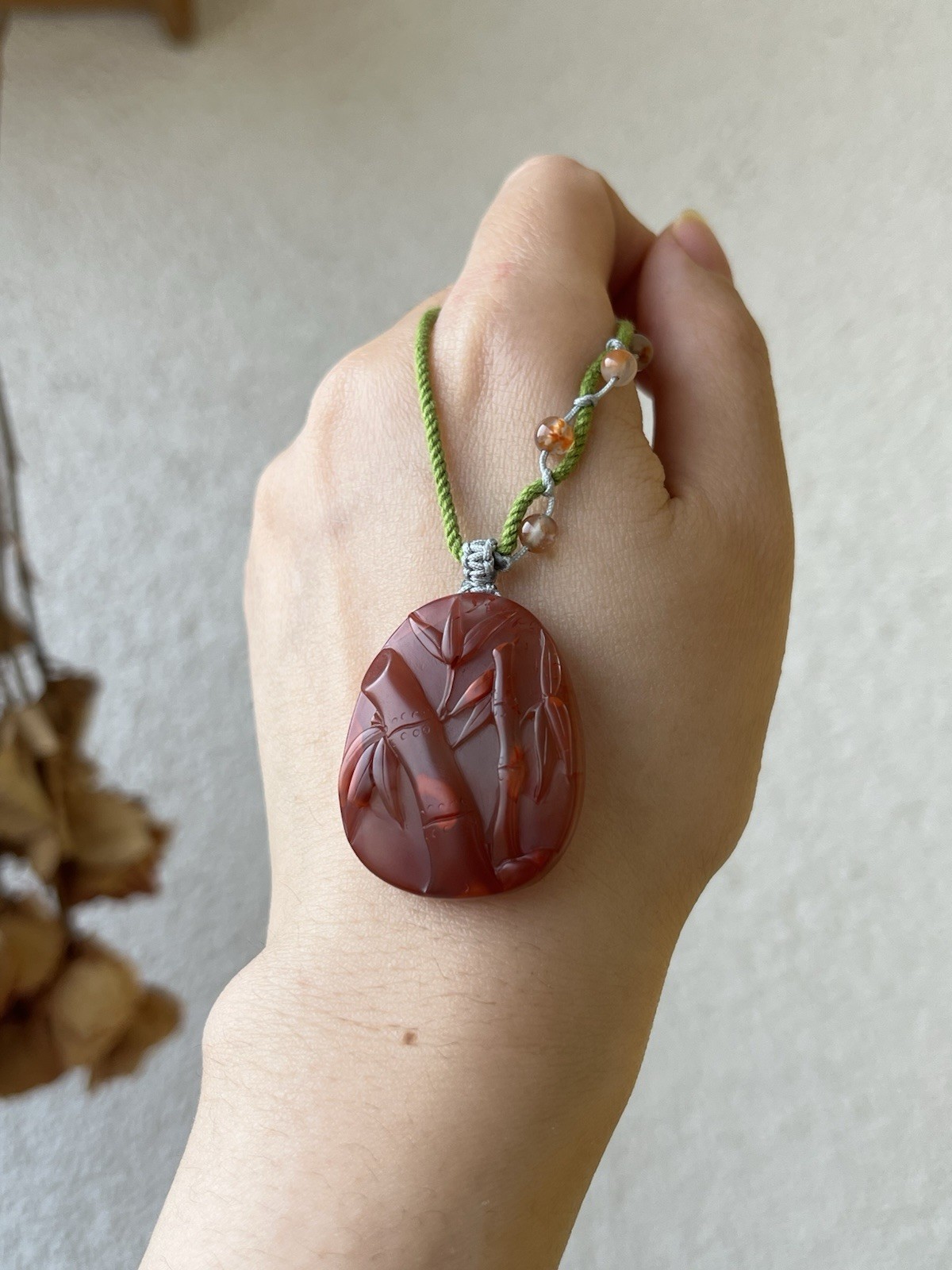 Handmade Necklace with a Hand Carved Nanhong Agate Bamboo Pendant, 手雕南红竹节