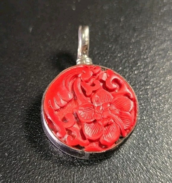 Que Milagro Sterling Silver Faux Cinnabar Pendant