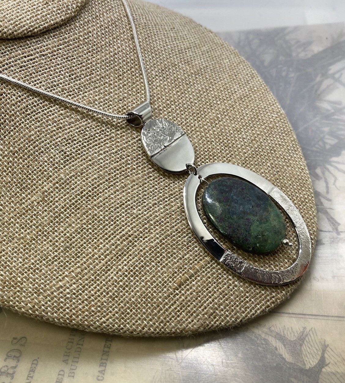 DOMINIQUE DINOUART DDD Ruby Zoisite 925S Articulated Pendant Necklace 19” 34.1g