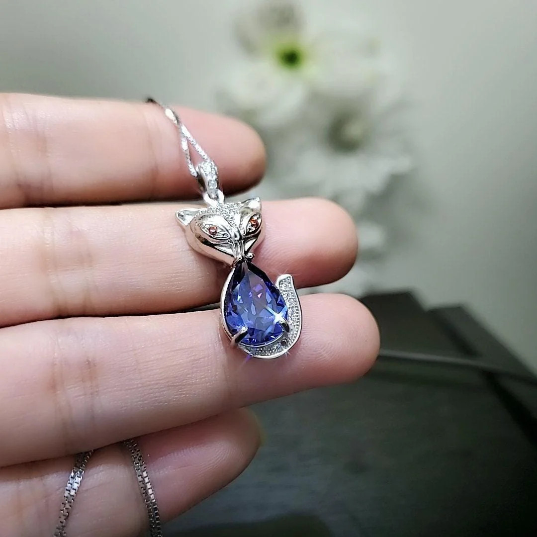 Tanzanite Necklace – Fox Necklace – 18kgp @ sterling silver – Large Lab Created