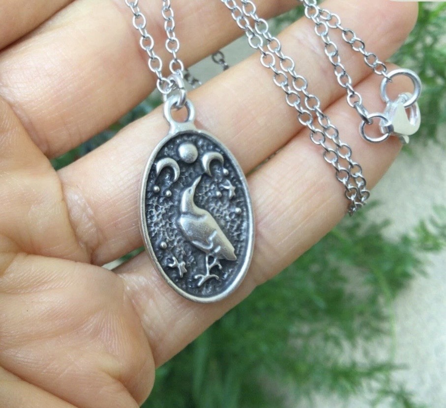 OXIDIZED SILVER SUNDANCE-LIKE CHARM HANDMADE ARTISAN JEWELRY NECKLACE