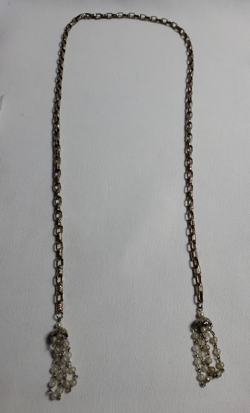 Vintage Sautoiur Necklace Rolo Chain White Ball Tassel Flapper 31″