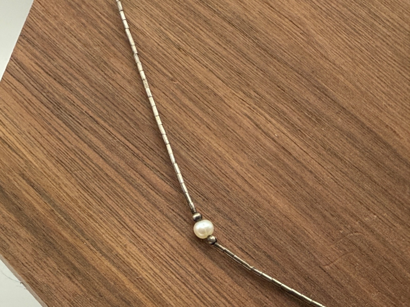 Native American Liquid Silver Pearl x & Sterling Bead Necklace 16″–TB448.25