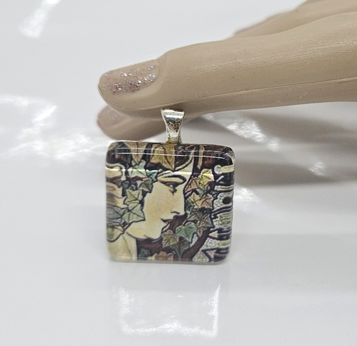 Vintage Lucite Square Pendant Retro Woman Lady Design 3/4″