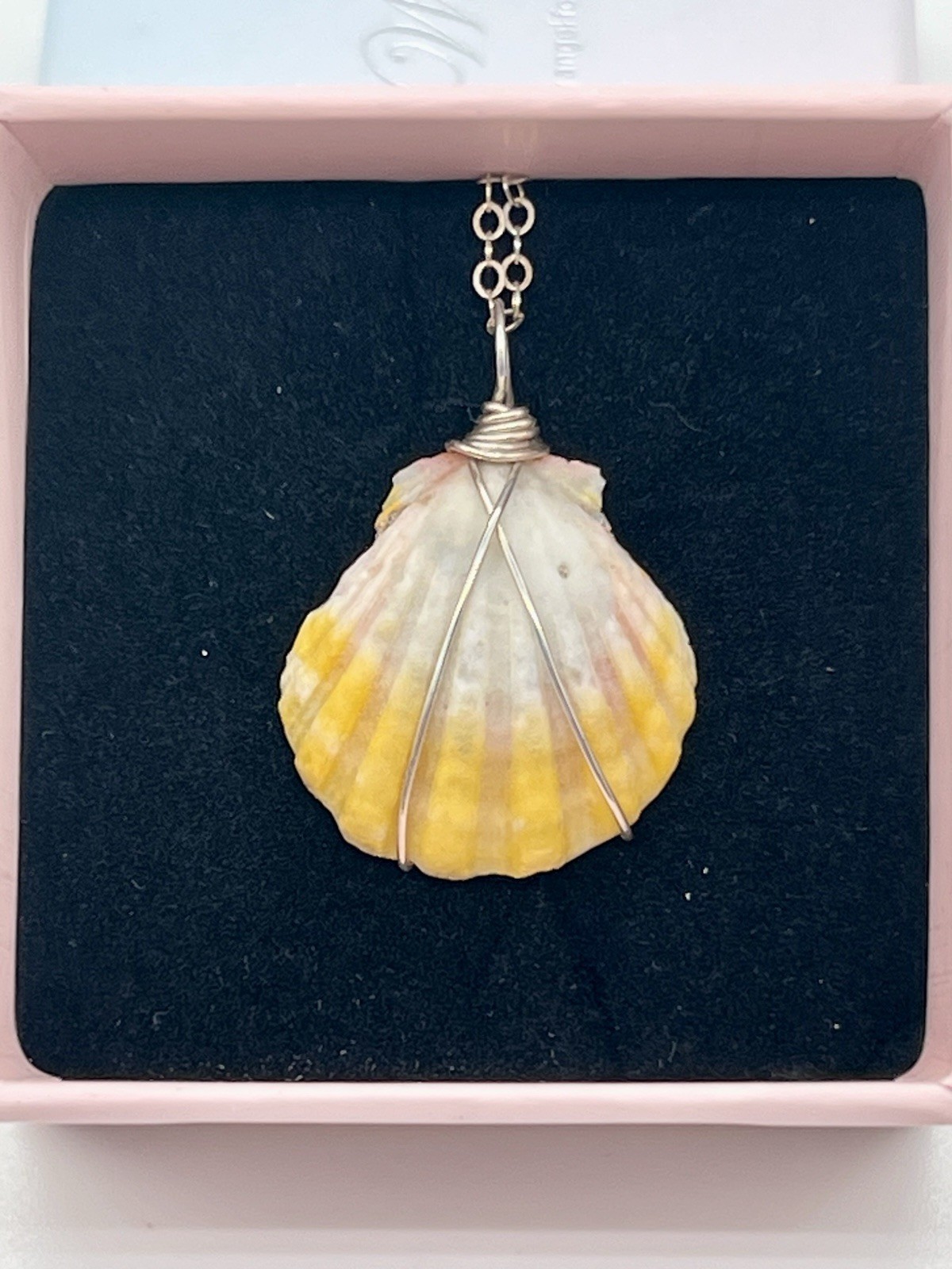 SUNRISE Hawaiian Shell Necklace SilveWire Wrapped Jewelry Sterling Chain 16”