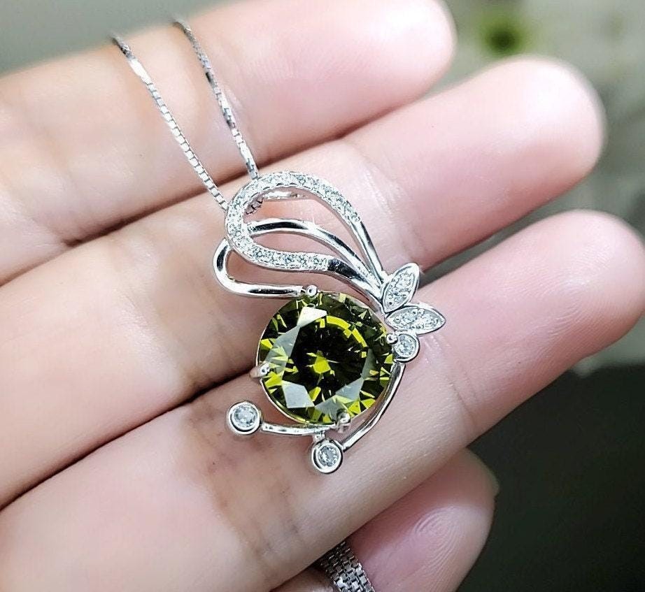 Peridot Butterfly Necklace – 18KGP Sterling Silver 10mm 4 ct Lab Created Green
