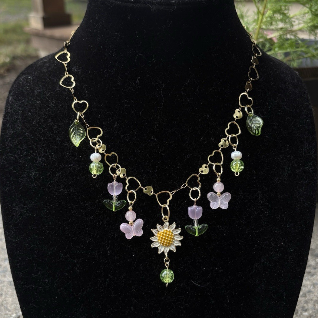 Handmade Daisy Necklace Stainless Steel Pink Butterflies Floral Charm Jewelry