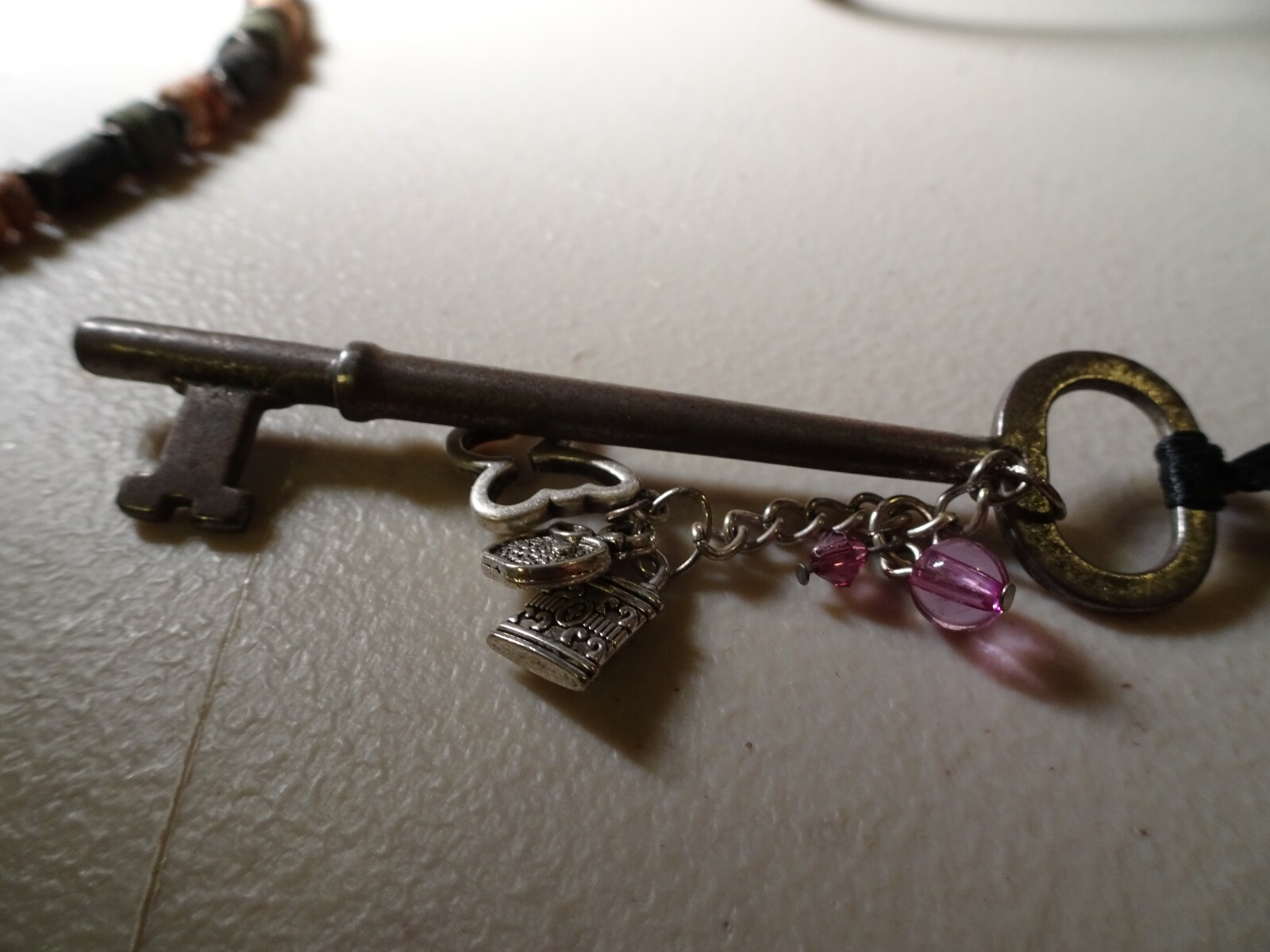 Vintage Flat Wears Skeleton Key Necklace