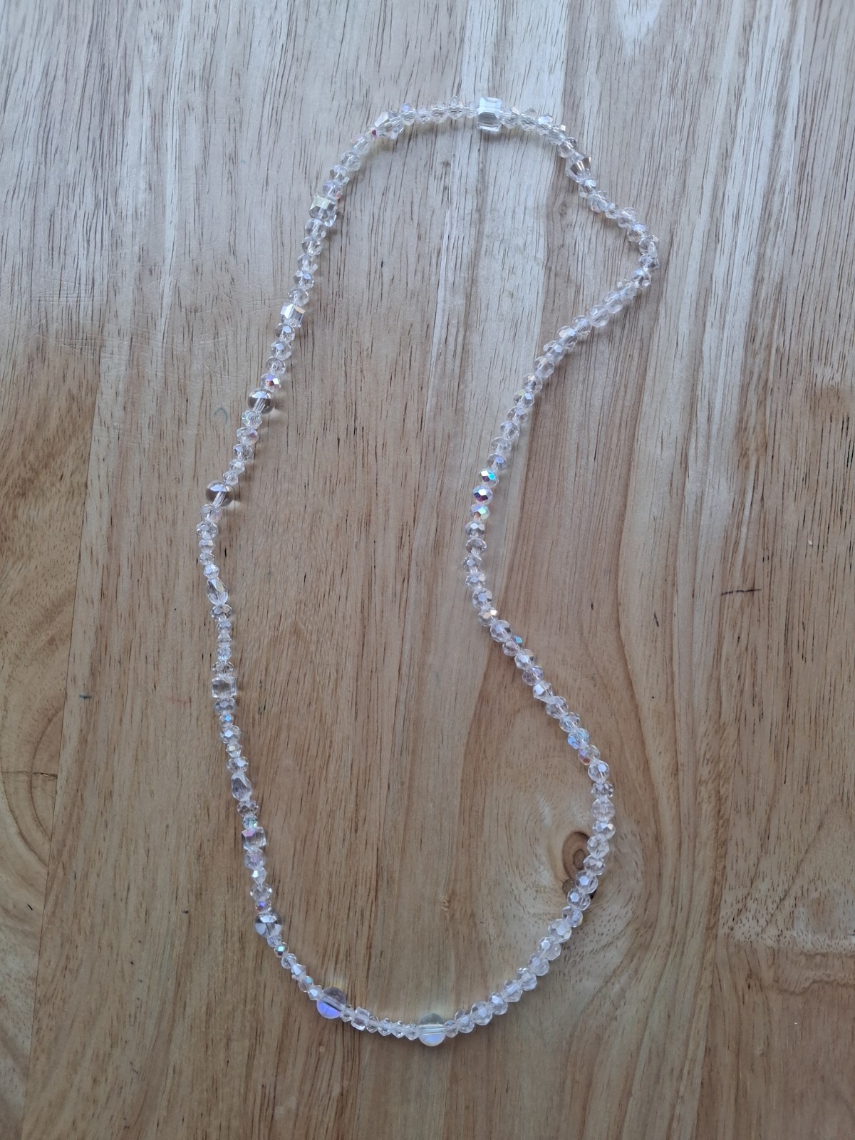 A 24 Inch Unisex New Handmade Crystal Bead Necklace Jewelry Piece