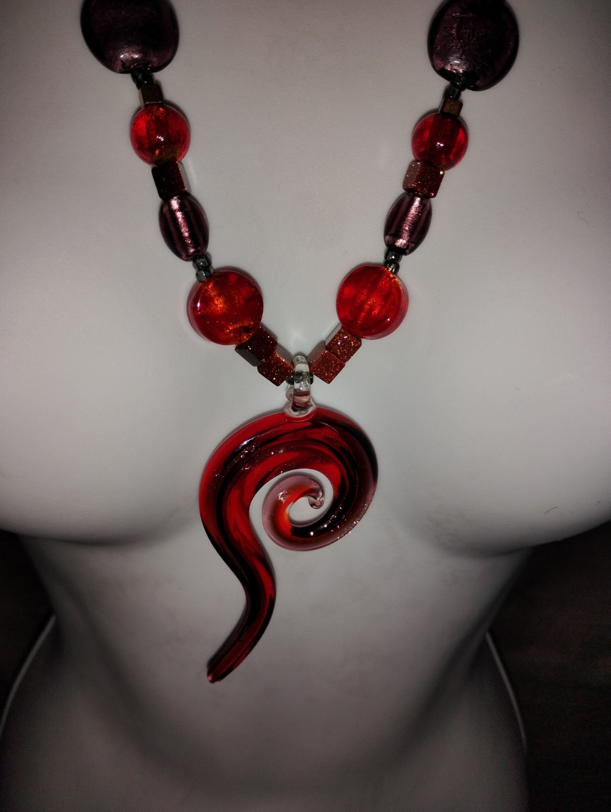 Hand Blown Glass Bead 16 to 18 Inch Necklace Swirl Pendant Multicolor Vtg 🔥🔥