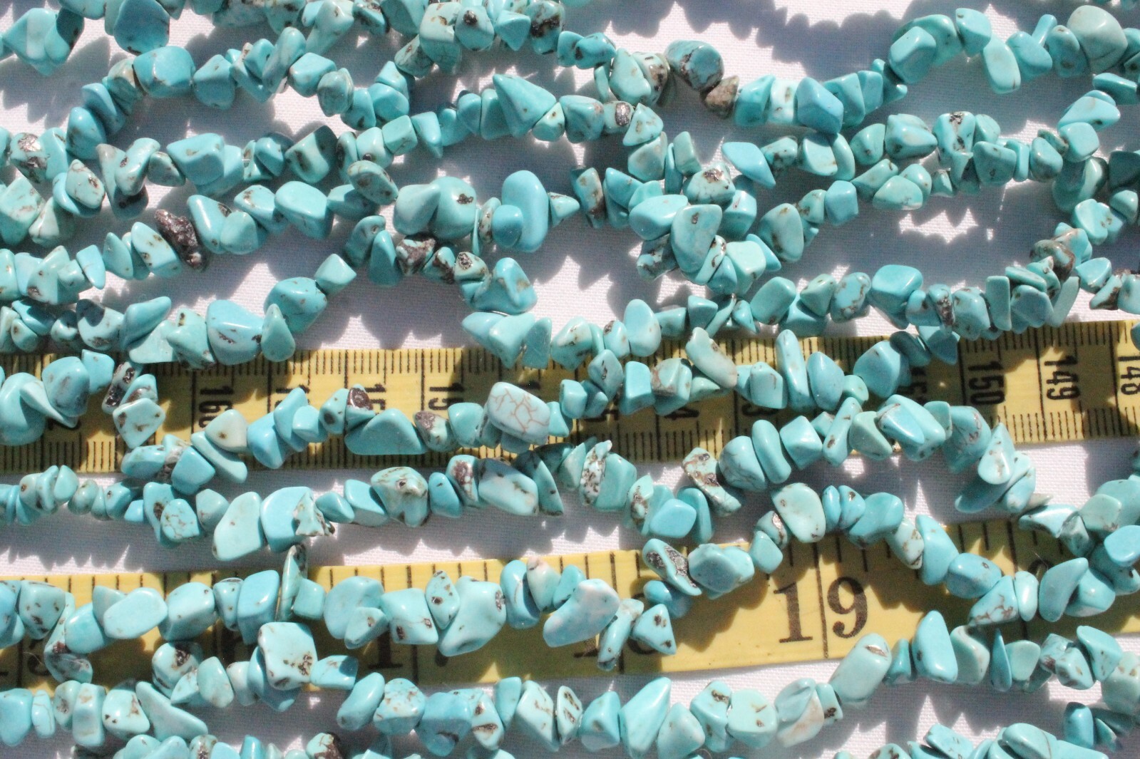 Handcrafted Howlite Turquoise Gemstone Chip Jewelry Necklaces 17 1/2″ long/RS102