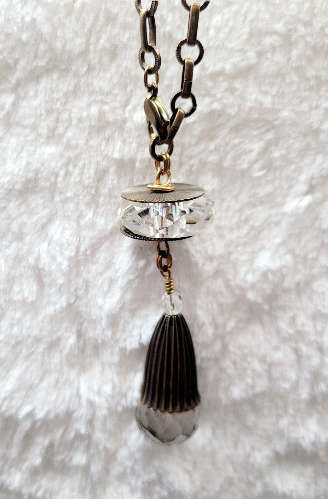 BRONZE CHANDELIER CRYSTAL PENDANT NECKLACE, GOLD TONE 17″