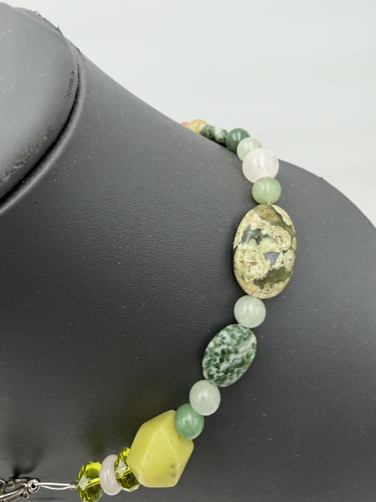 Unique Polished Stone And Bead Statement Necklace Green Fashion Jewelry