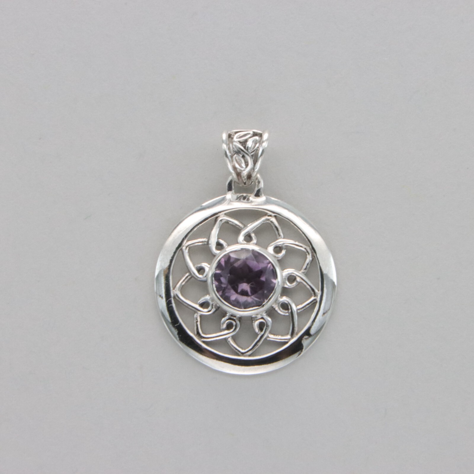 Facetted Purple AMETHYST Round Pendant – 925 STERLING SILVER Natural #40e