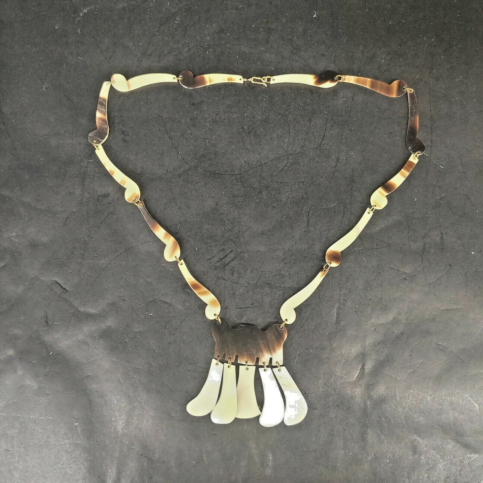 Horn Chain / Necklace Dangle 20in Vintage Handmade u-8J bo6