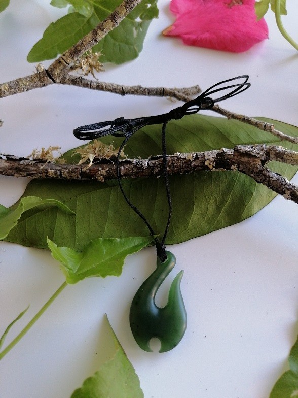 New Zealand Jade Matt Fish Hook Large Pendant 36mm L Unisex