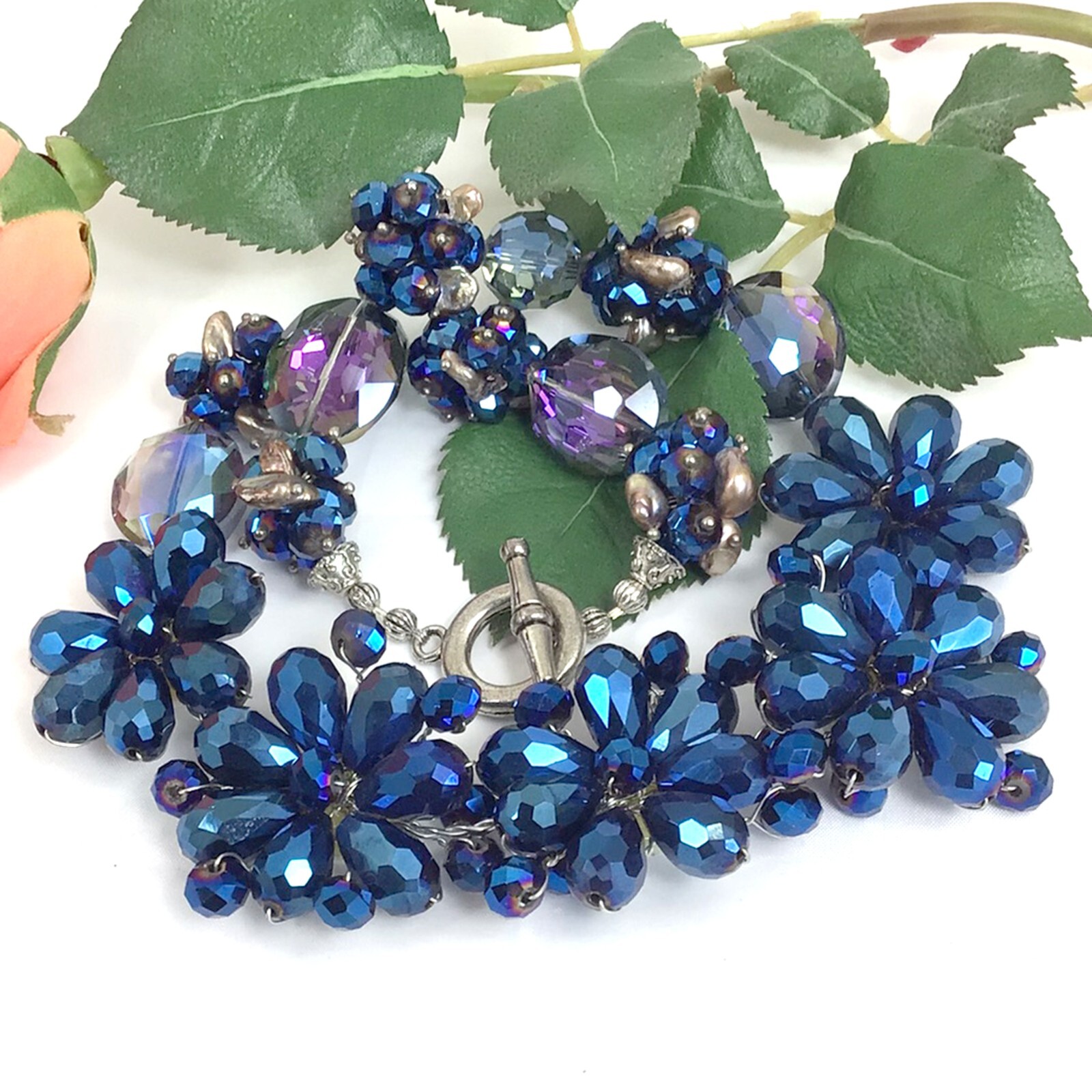 Women Fashion Jewelry Blue Crystal Flower Pendant Huge Silver Toggle Necklace