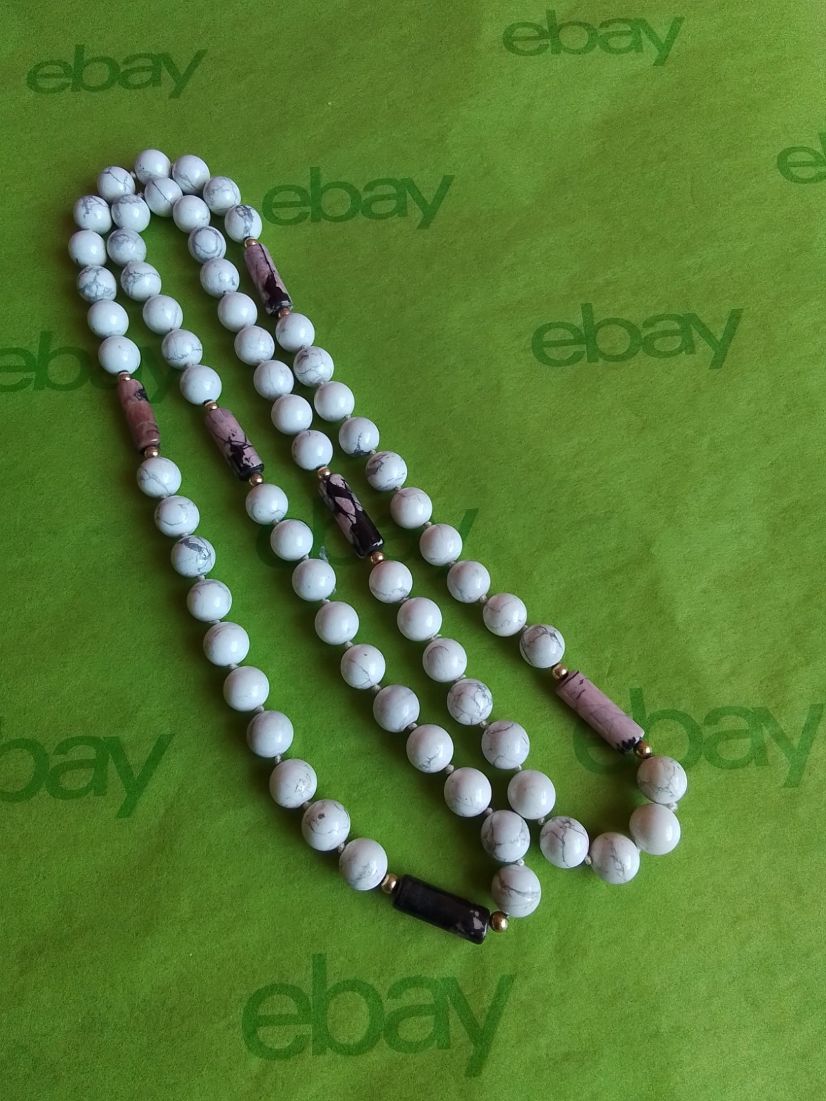 Rhodonite and White Jasper Bead Strand Necklace, 38″L, Goldtone Beads, Pre-owned