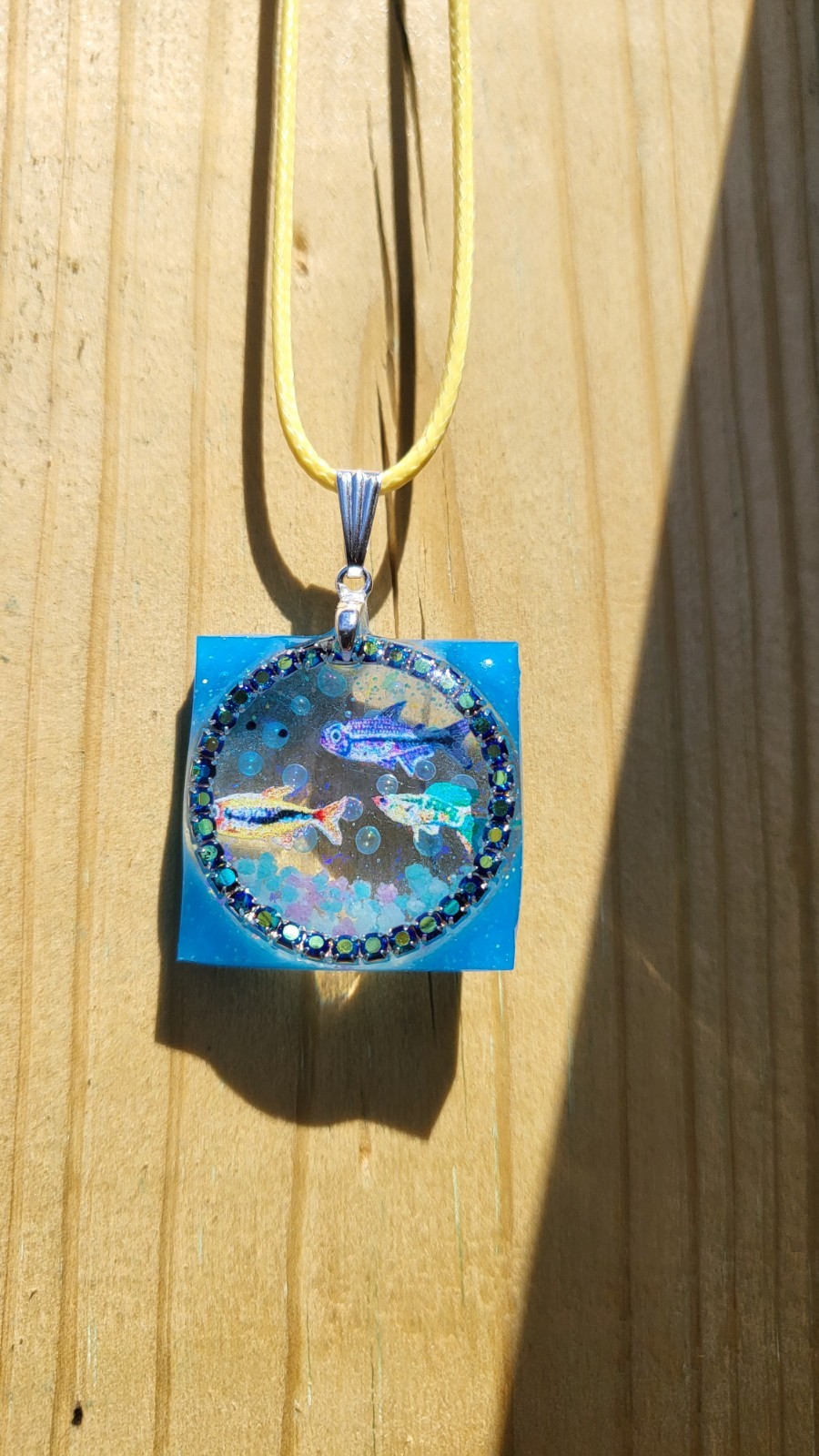 Handmade Resin Aquarium Ocean Fish Portal Pendant Glow-in-the-dark Feature