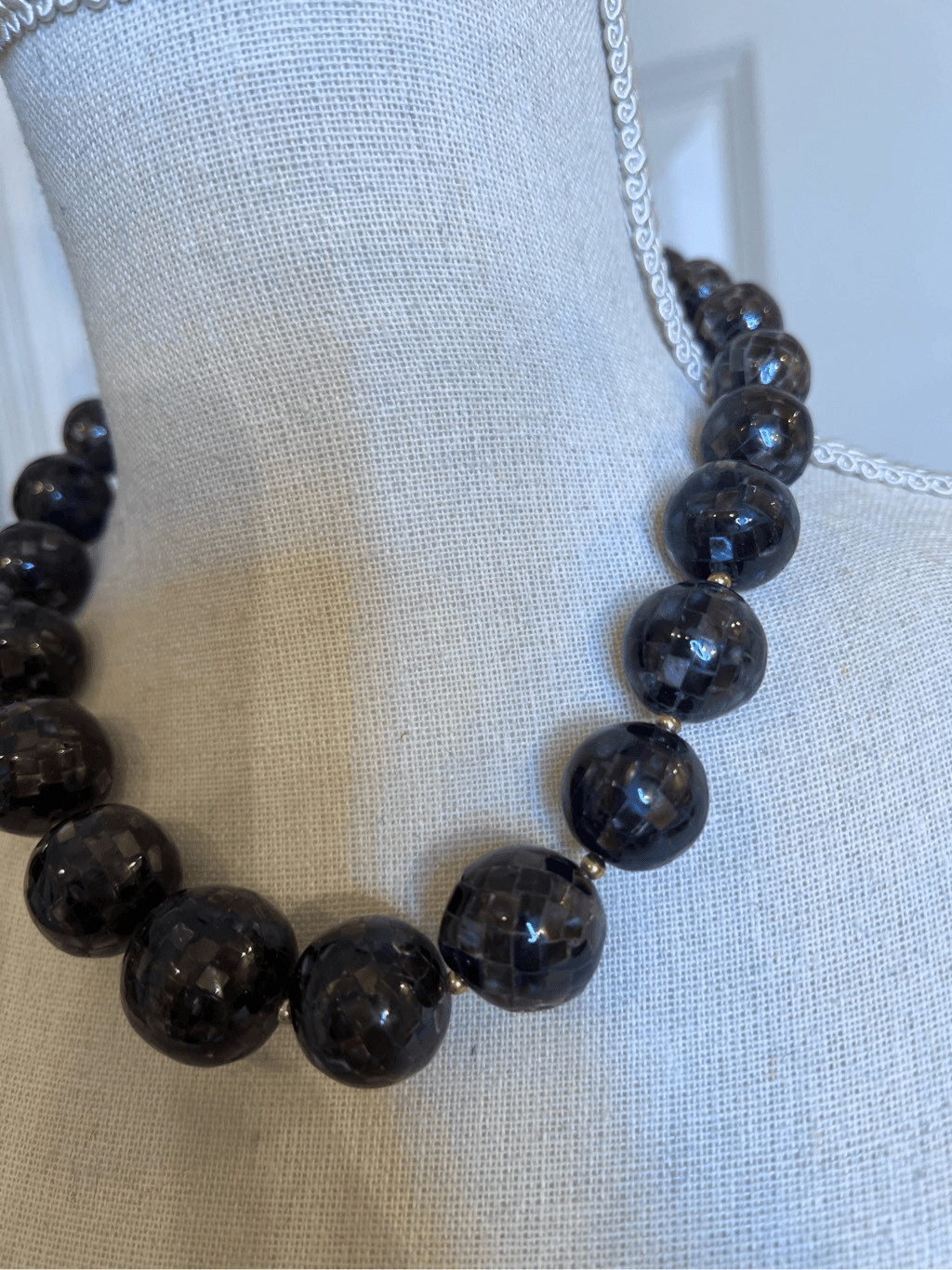 Vintage Plastic Black Beaded Choker Necklace Retro Graduated Beads 18”