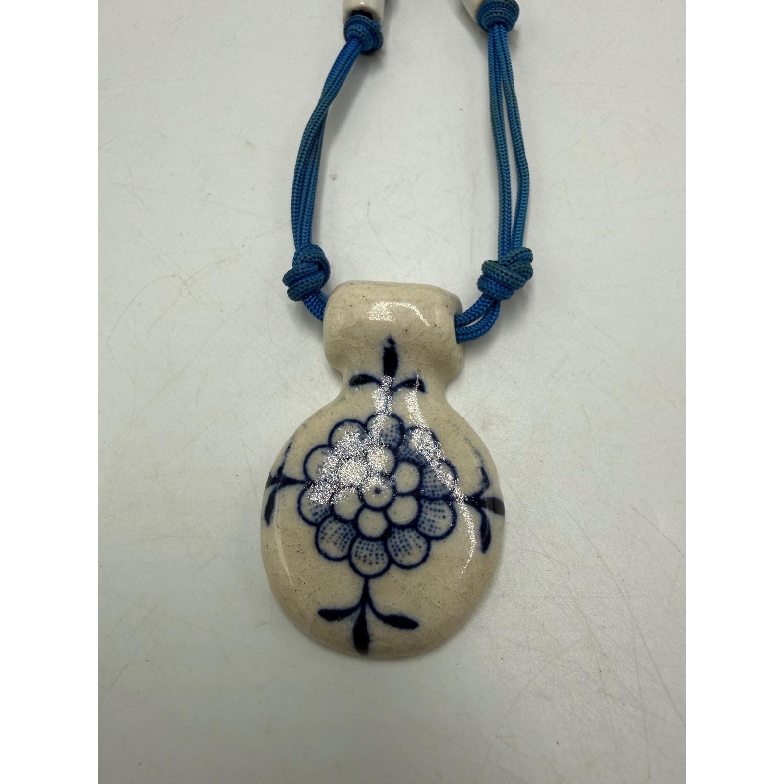 Vintage Ceramic Floral Pendant Necklace Blue White Chinoiserie Corded Jewelry