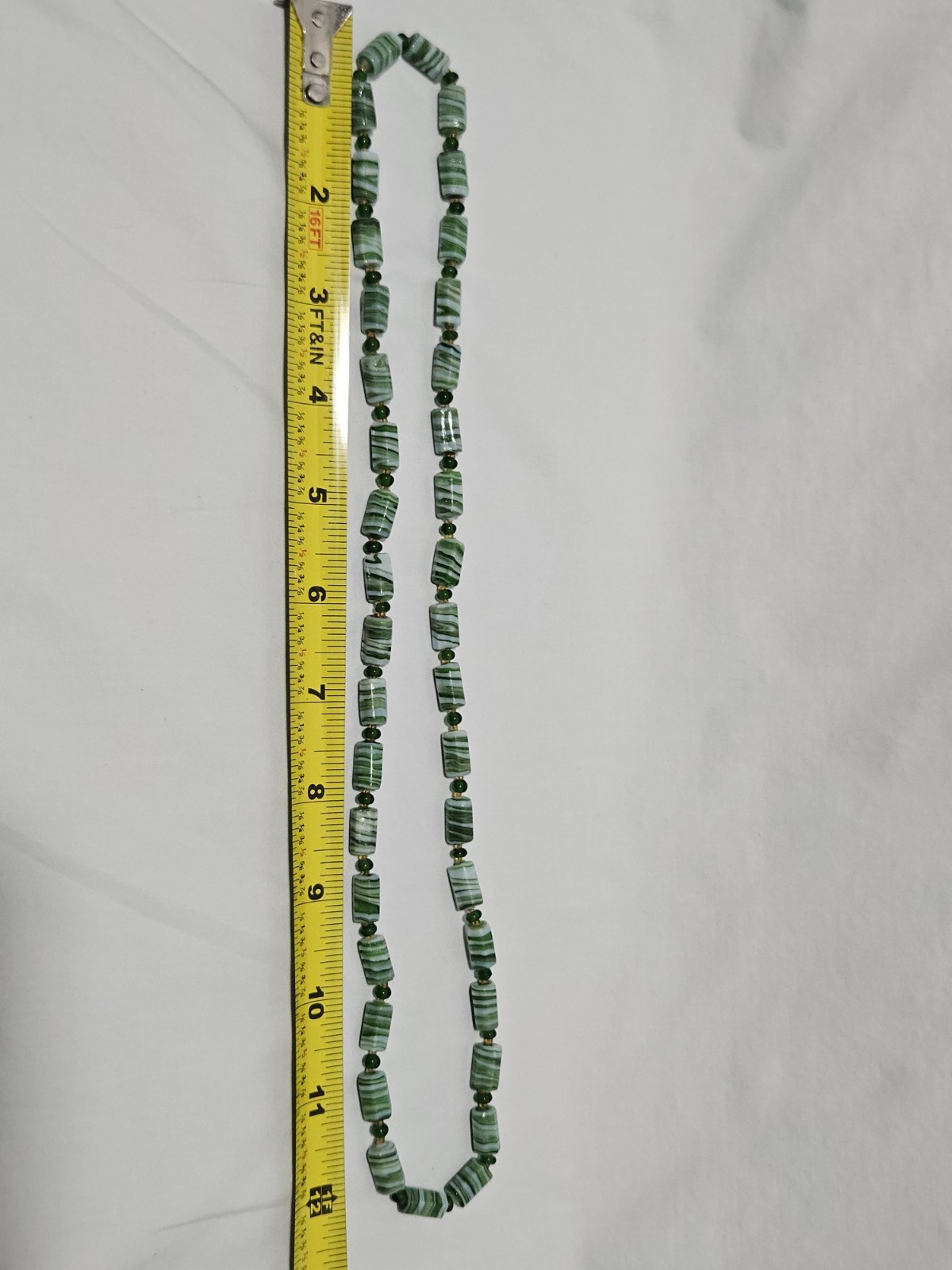 Vintage Green & White Swirl Glass Bead Necklace 12 inches