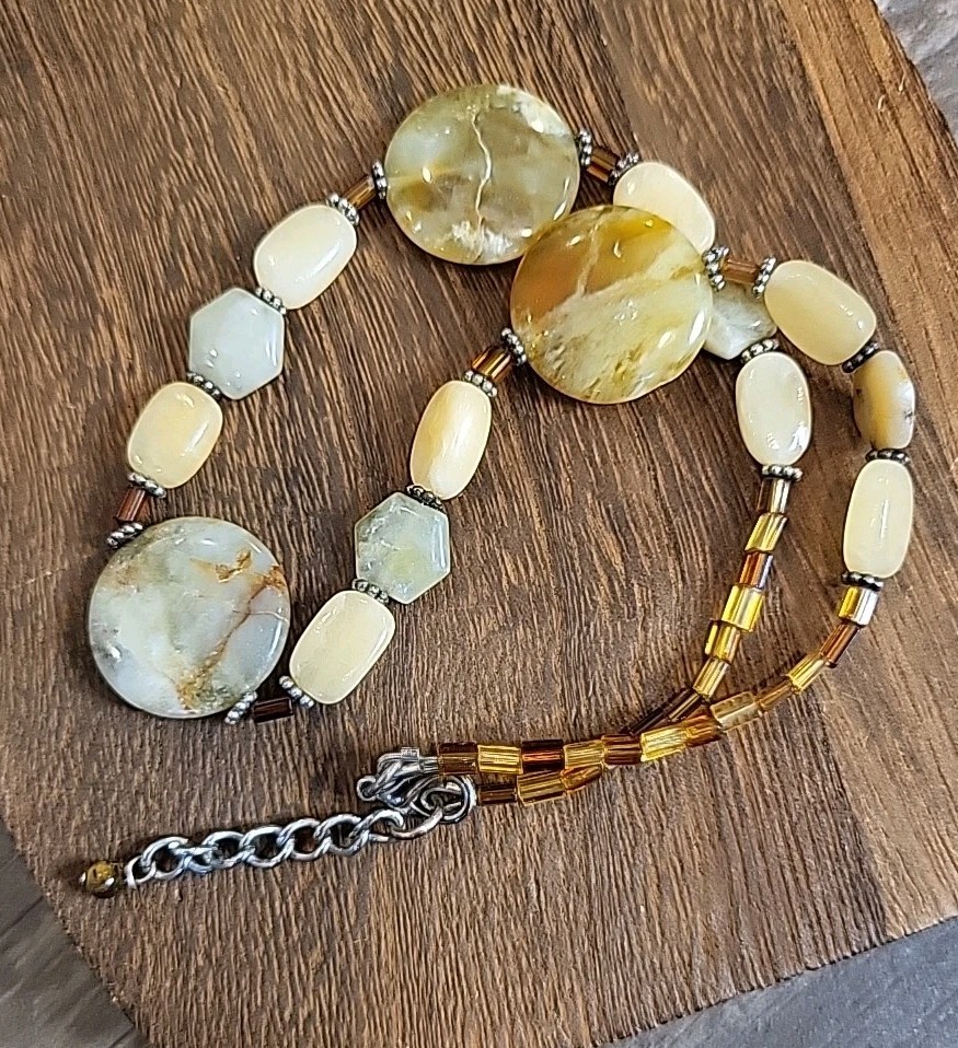 Natural Earth Tone Polished Agate Stone Beaded Necklace w/ Silver Tone Extender