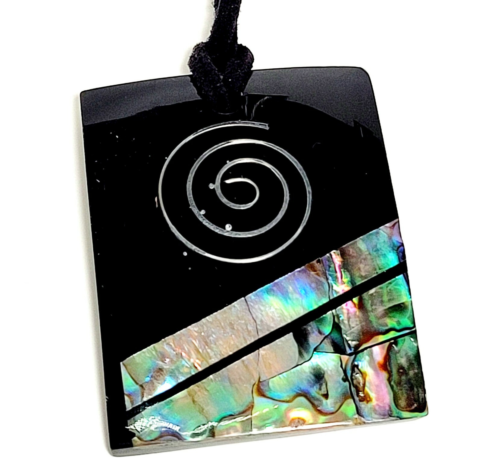 Artisan Paua Shell Pendant Black Laquer Circle of Life On Cord VGC