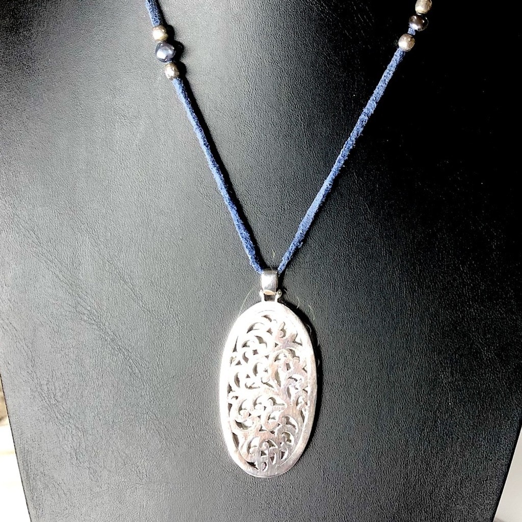 Vintage LOIS HILL Reversible MOP Sterling Silver Cut Out Pendant Necklace