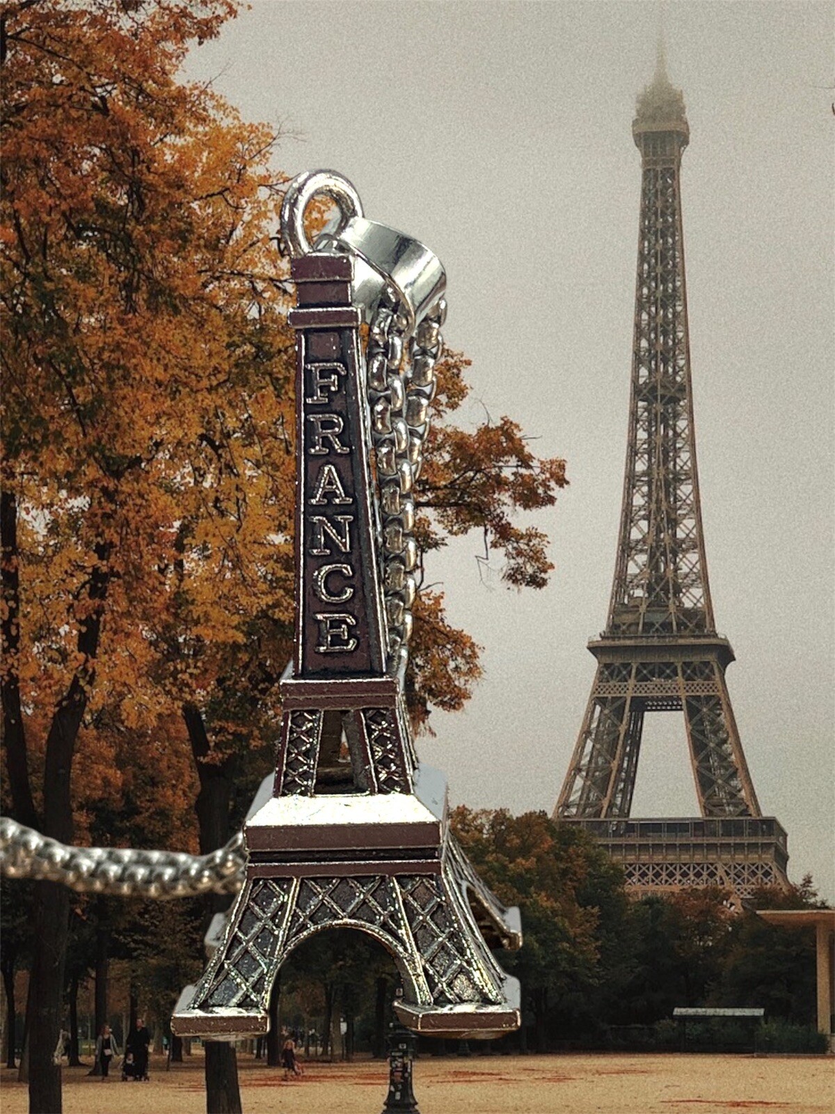 New Eiffel Tower Pendant 2″ & Chain 23″ ~ Paris France Charm Necklace