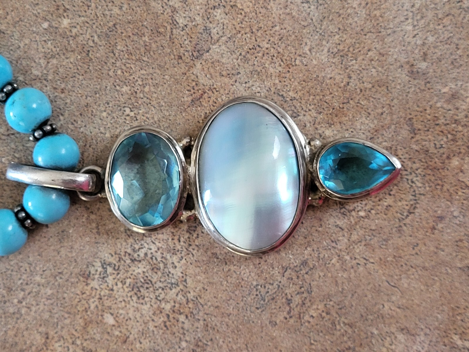 Sterling Silver Aqua Stone Beads Necklace with Blue Topaz and Shell Pendant – 16