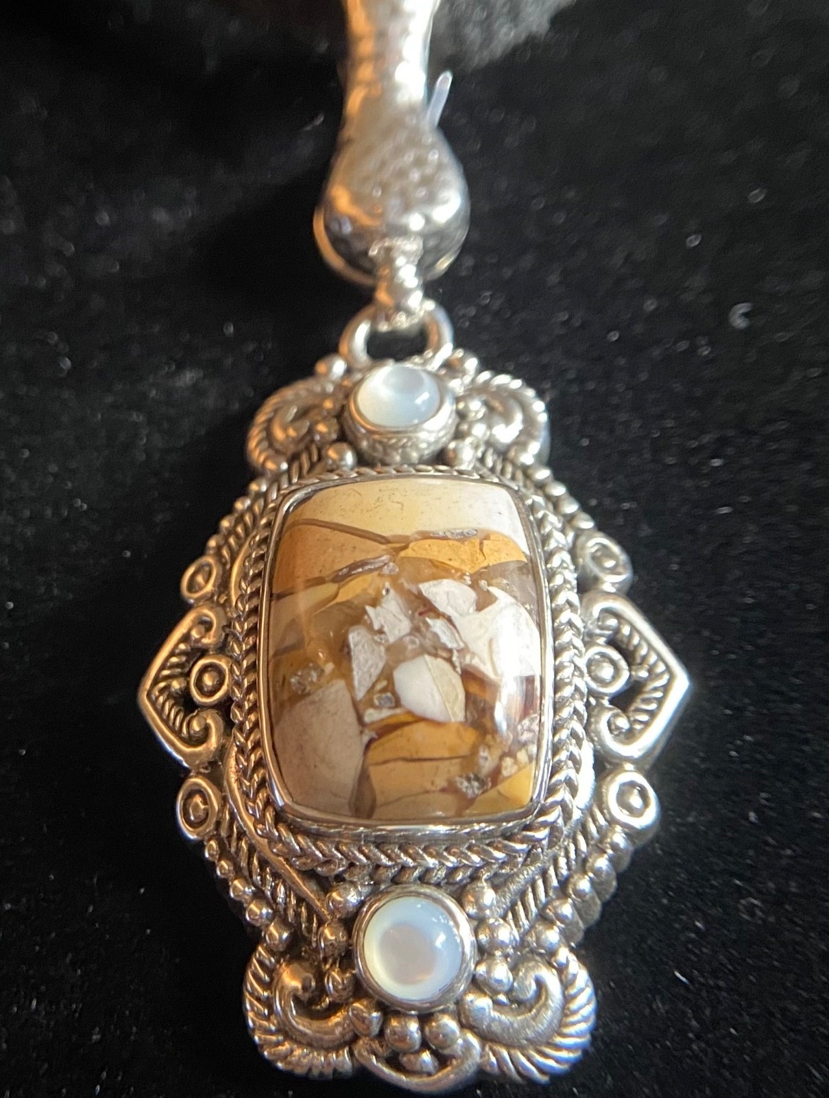 Sarda,Bali Made, Beautiful, Natural, Brecciated Mookaite/MOP & Sterling Pendant