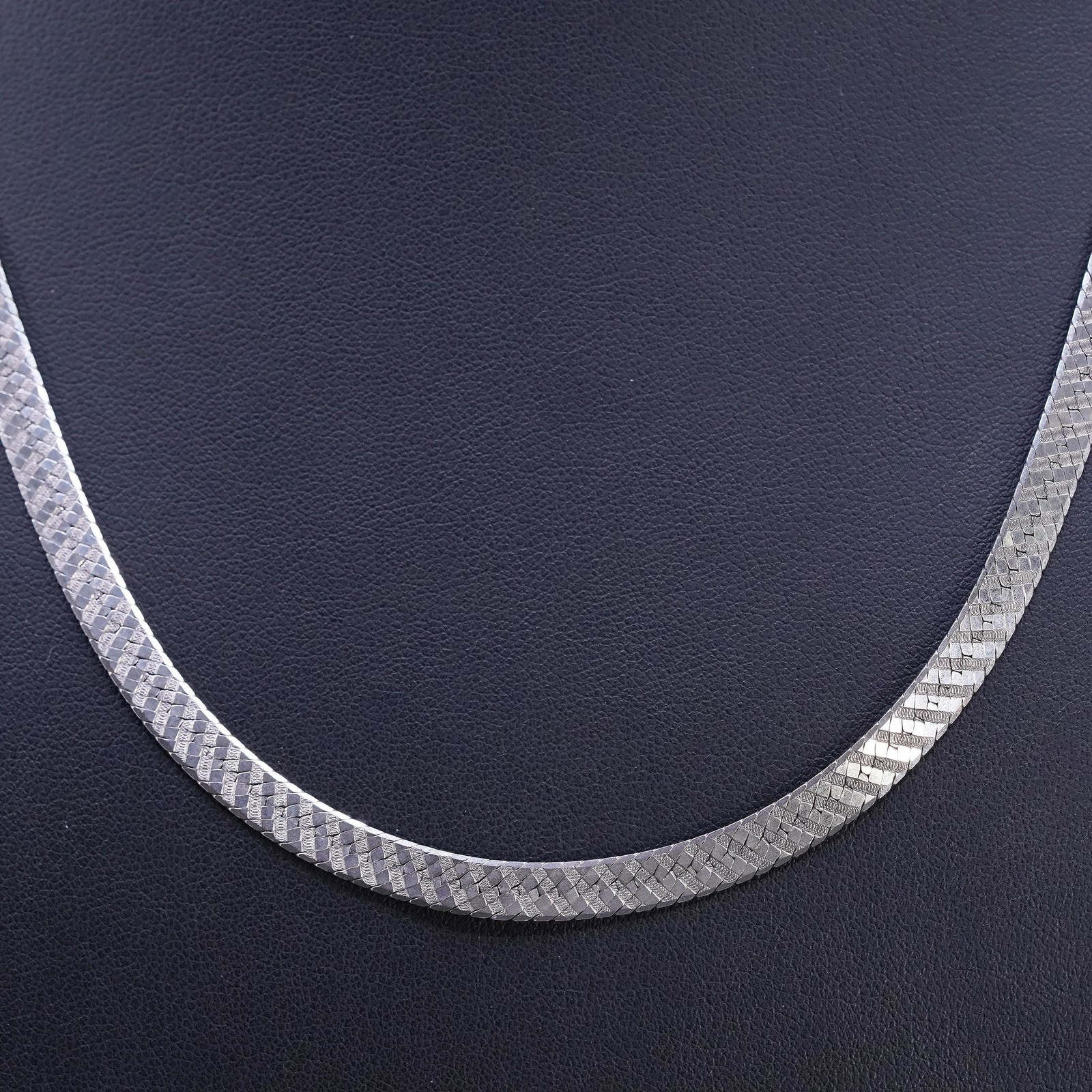 20” 6mm, vintage sterling silver 925 textured herringbone chain necklace