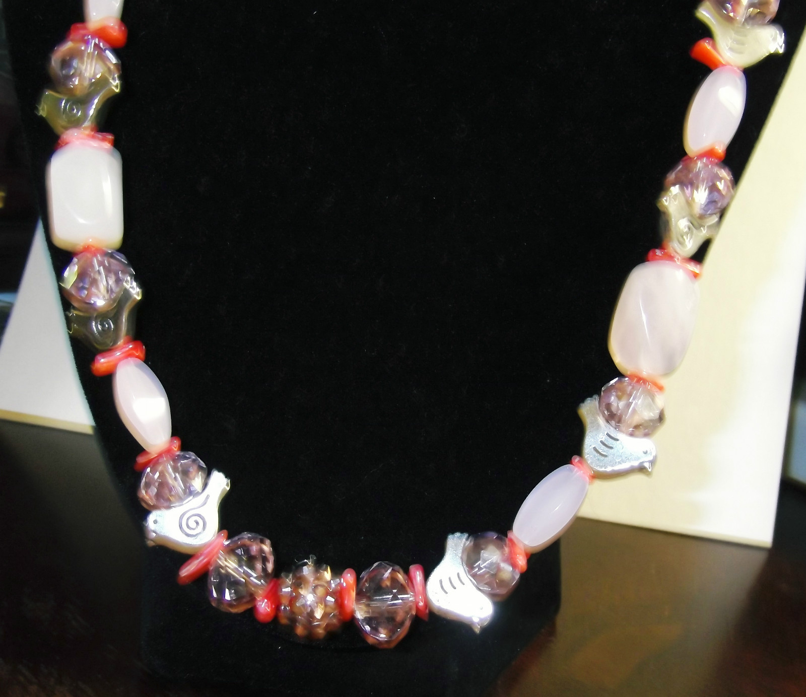 PINK ROSE QUARTZ,SILVER-PLATED DOVES, Coral, Crystals,Toggle Clasp 28″” NEW