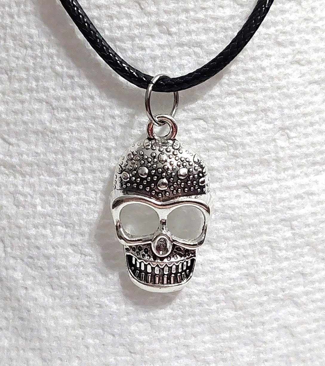 GOTHIC SKULL PENDANT NECKLACE | Silver Tone Skull Charm Punk Rock Biker Jewelry