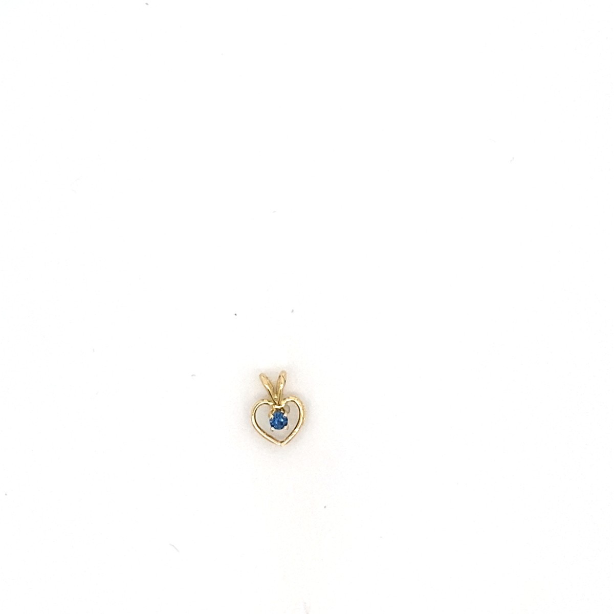 10k Yellow Gold Blue Stone Heart Pendant (C31025826)
