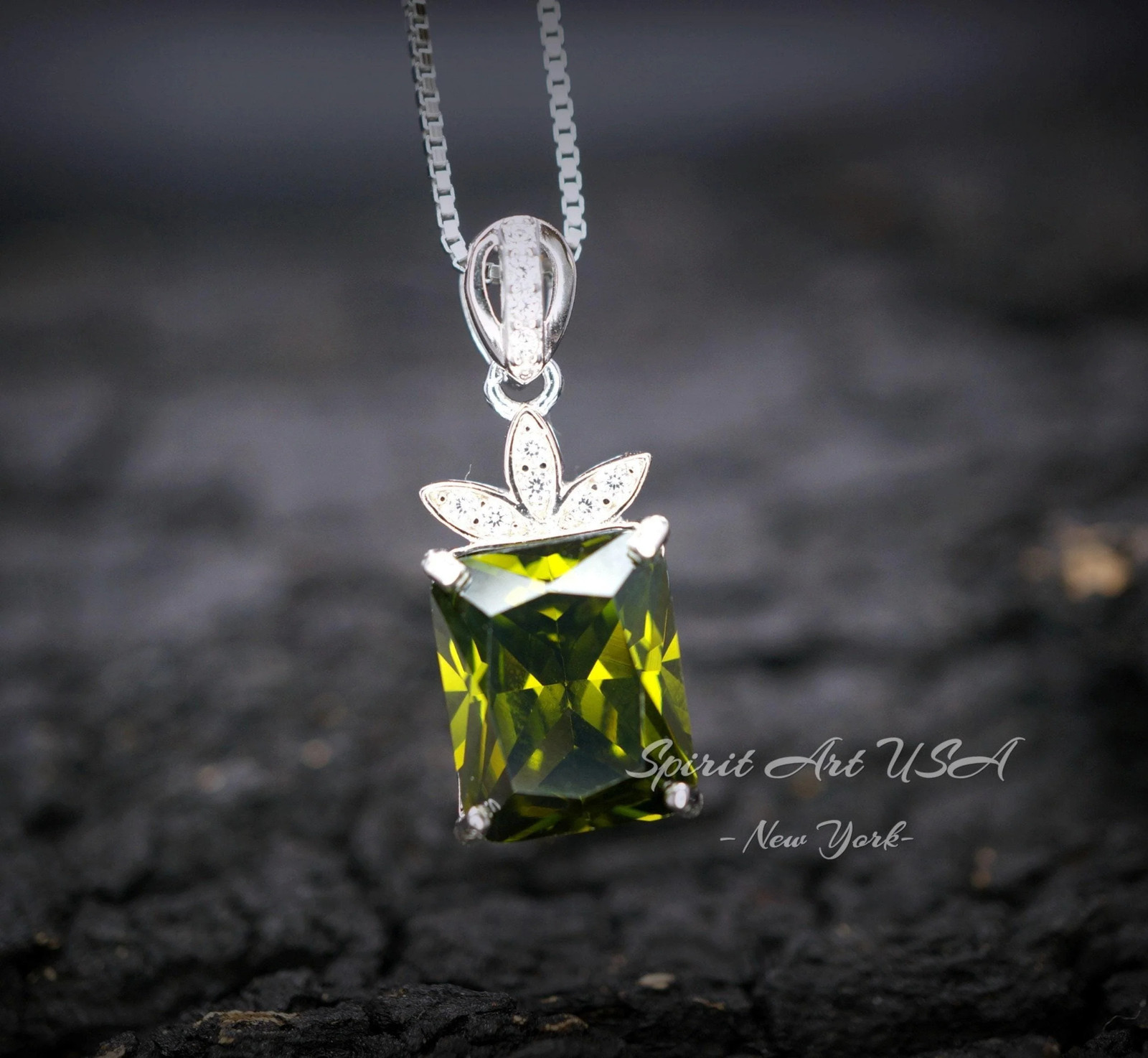Rectangular Peridot Necklace – White Gold Sterling Silver Gemstone Flower Green