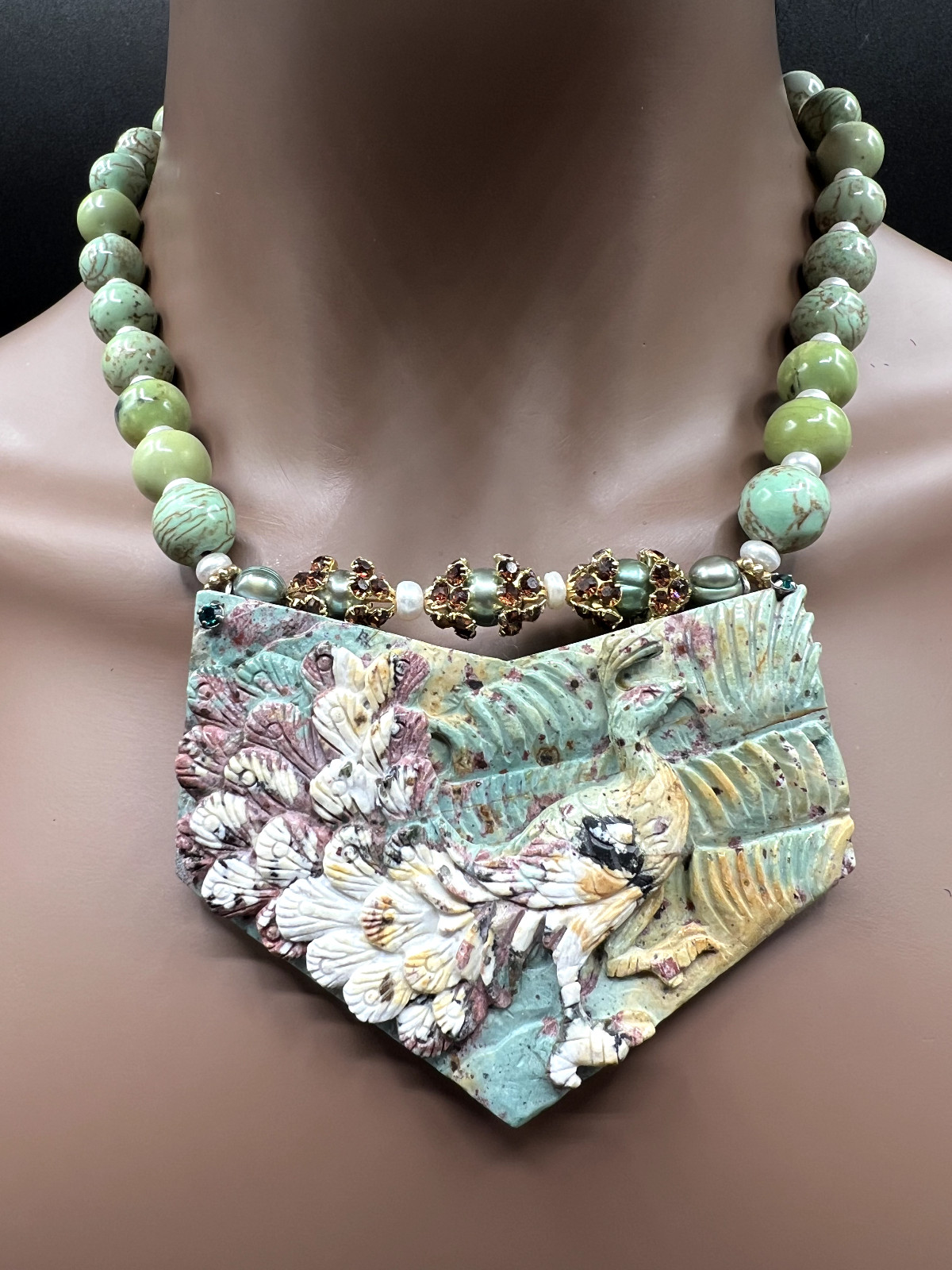 RARE FANCY JASPER HAND CARVED NATURE STONE PEACKOCK PENDANT NECKLACE EARRING SET