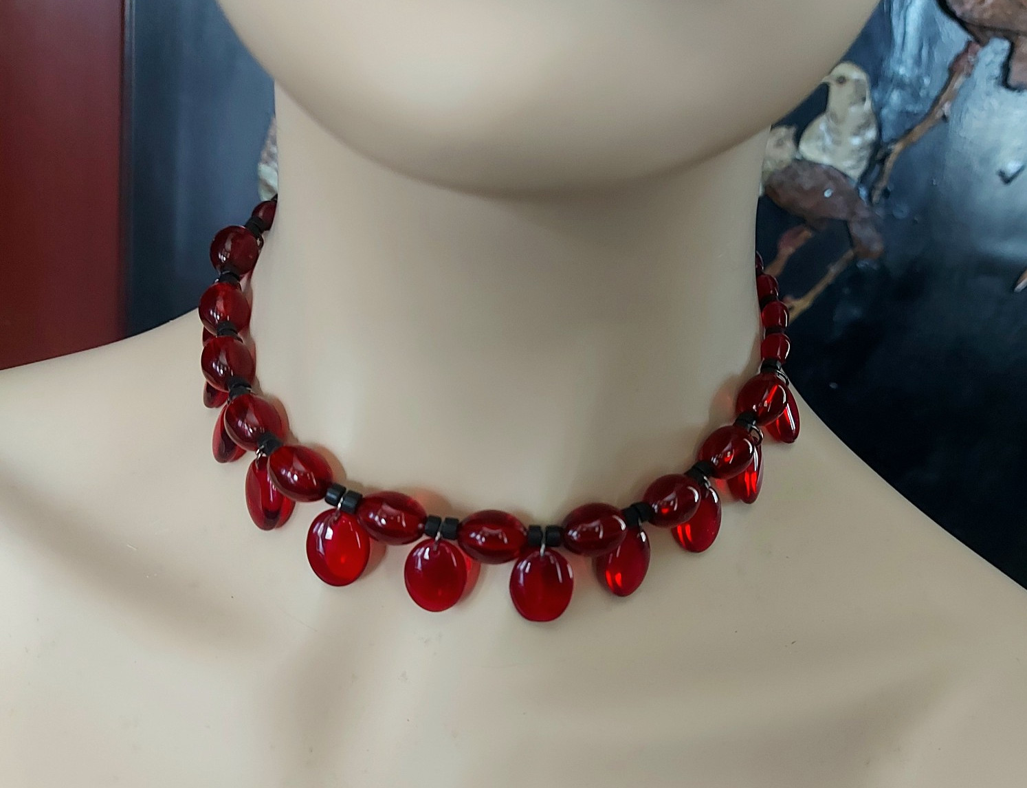Vintage Czech Siam red glass drops on oval glass bead choker necklace