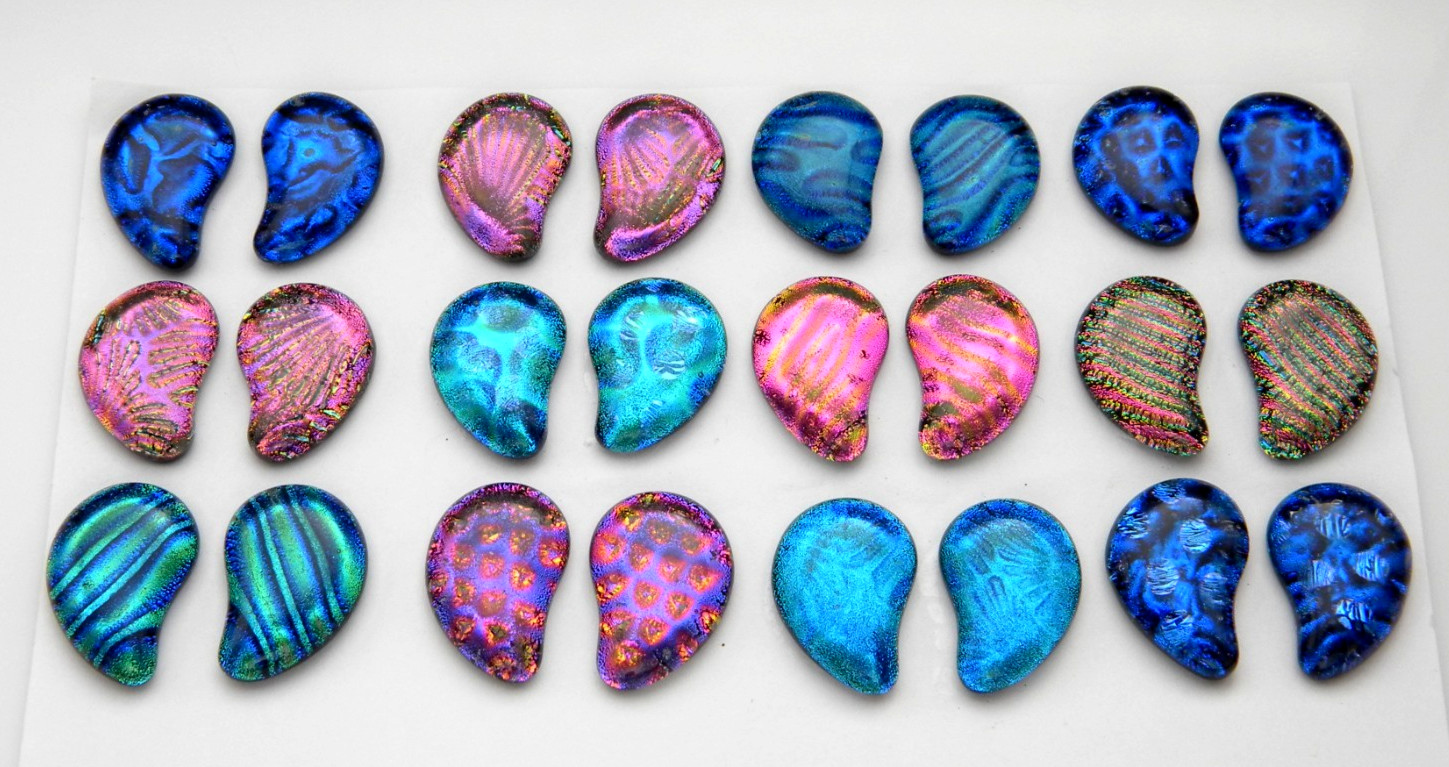 LEAF Lot 24pcs handmade DICHROIC earring FUSED GLASS (G8) cabs