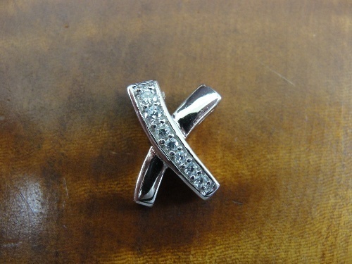 SAI Cubic Zirconia Stones X Design Sterling Silver 925 Pendant