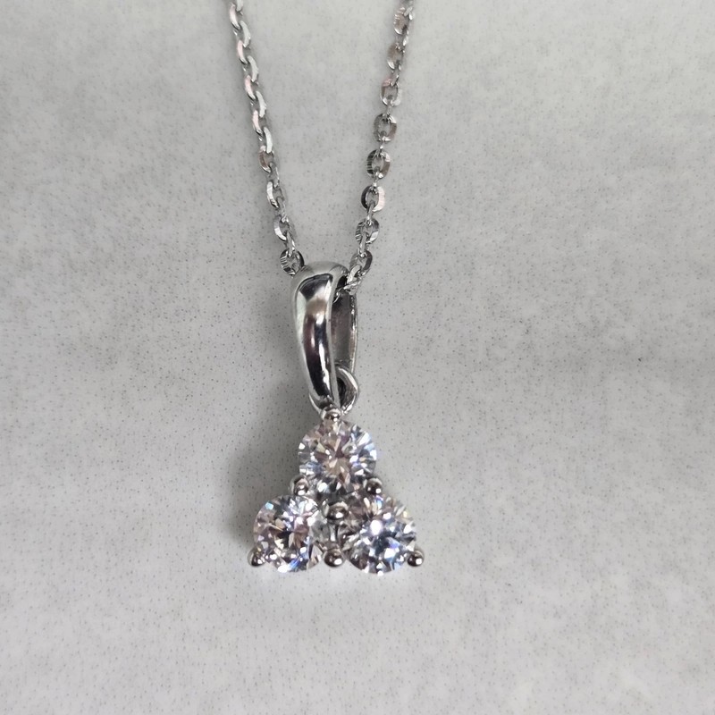 925 Sterling Silver Trilogy Necklace 3 Stone Round CZ Pendant Lobster Chain 45cm
