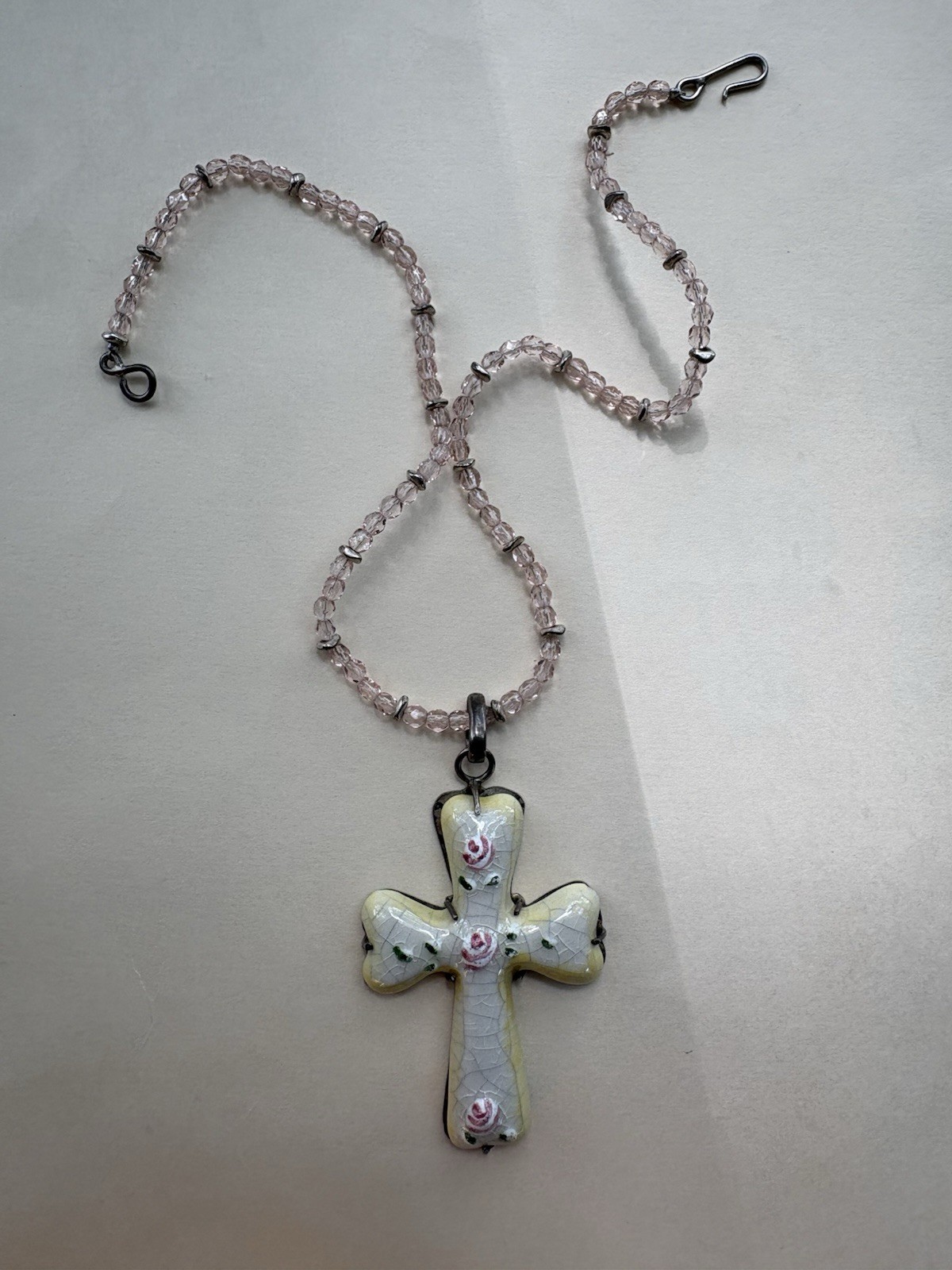Handcrafted Glass Beaded Cross Pendant Necklace Floral Design Pink Chain