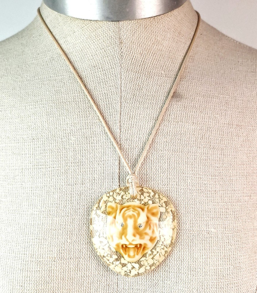 Sobral Atelie Africa Tiger Inclusion Rhinestone Eye Artist Made Pendant Necklace