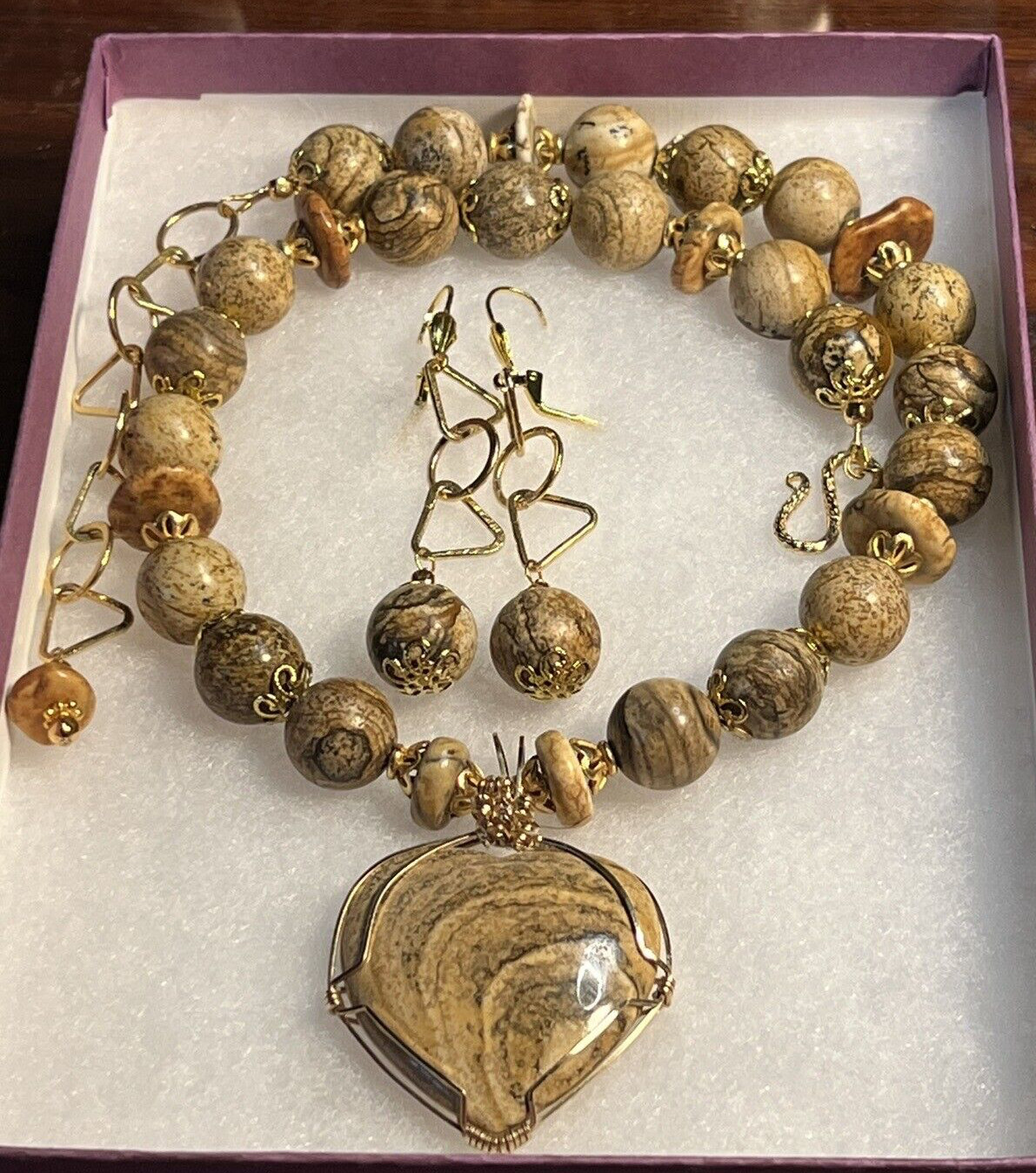GOLD WIRE WRAPPED PICTURE JASPER HEART PENDANT NECKLACE EARRING SET