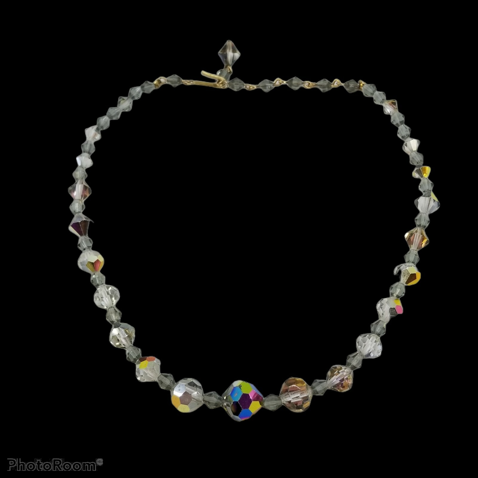 Single strand gray brown crystal Aurora Borealis choker necklace 15″