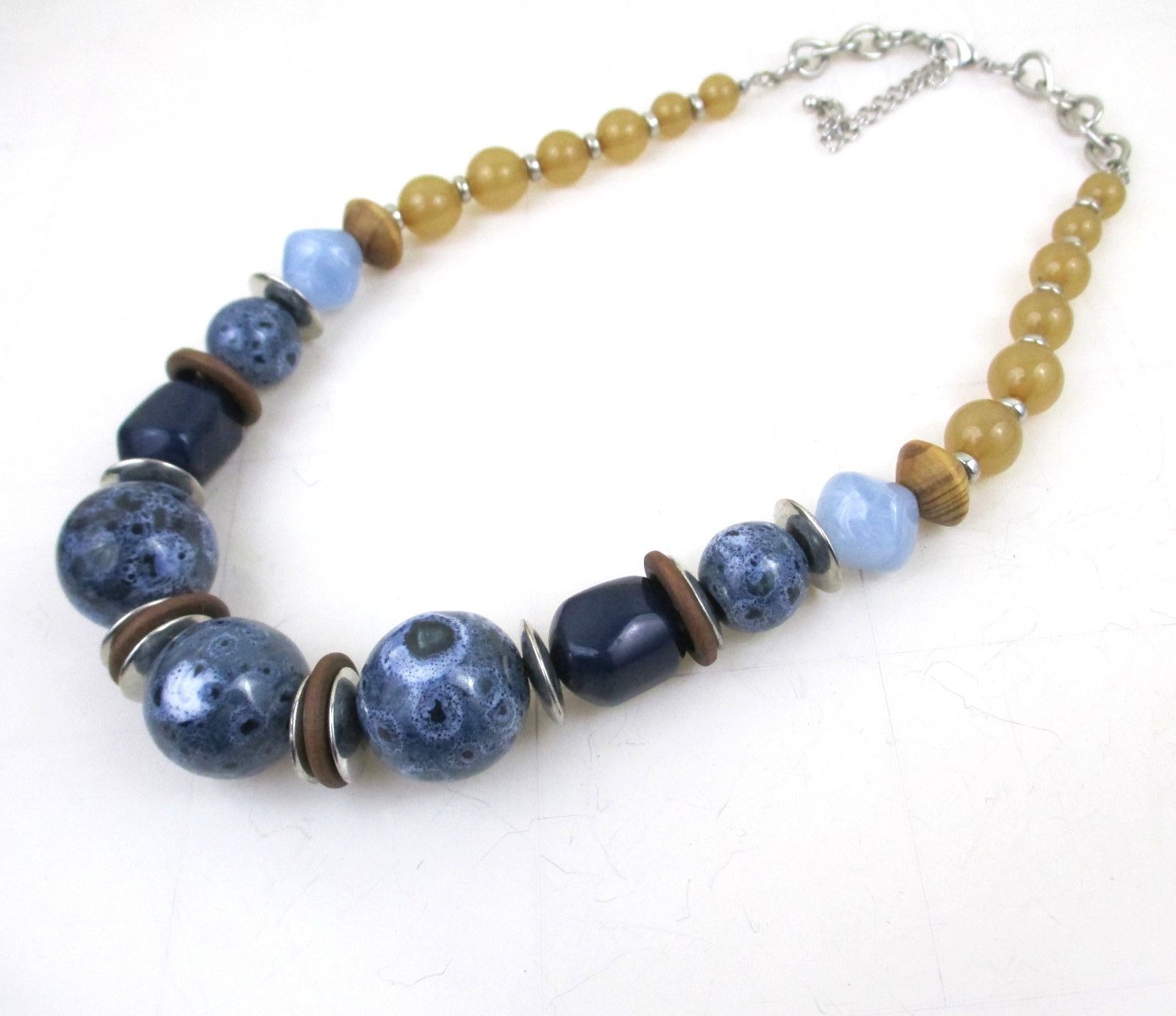 Blue Chinoiserie Chunky Ceramic Bead Necklace Southern Living Amber Beaded