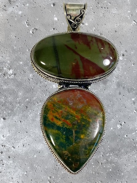 Bloodstone & Norina Jasper Cabochon Handcrafted Pendant 37.6 grams 3.28 ” New
