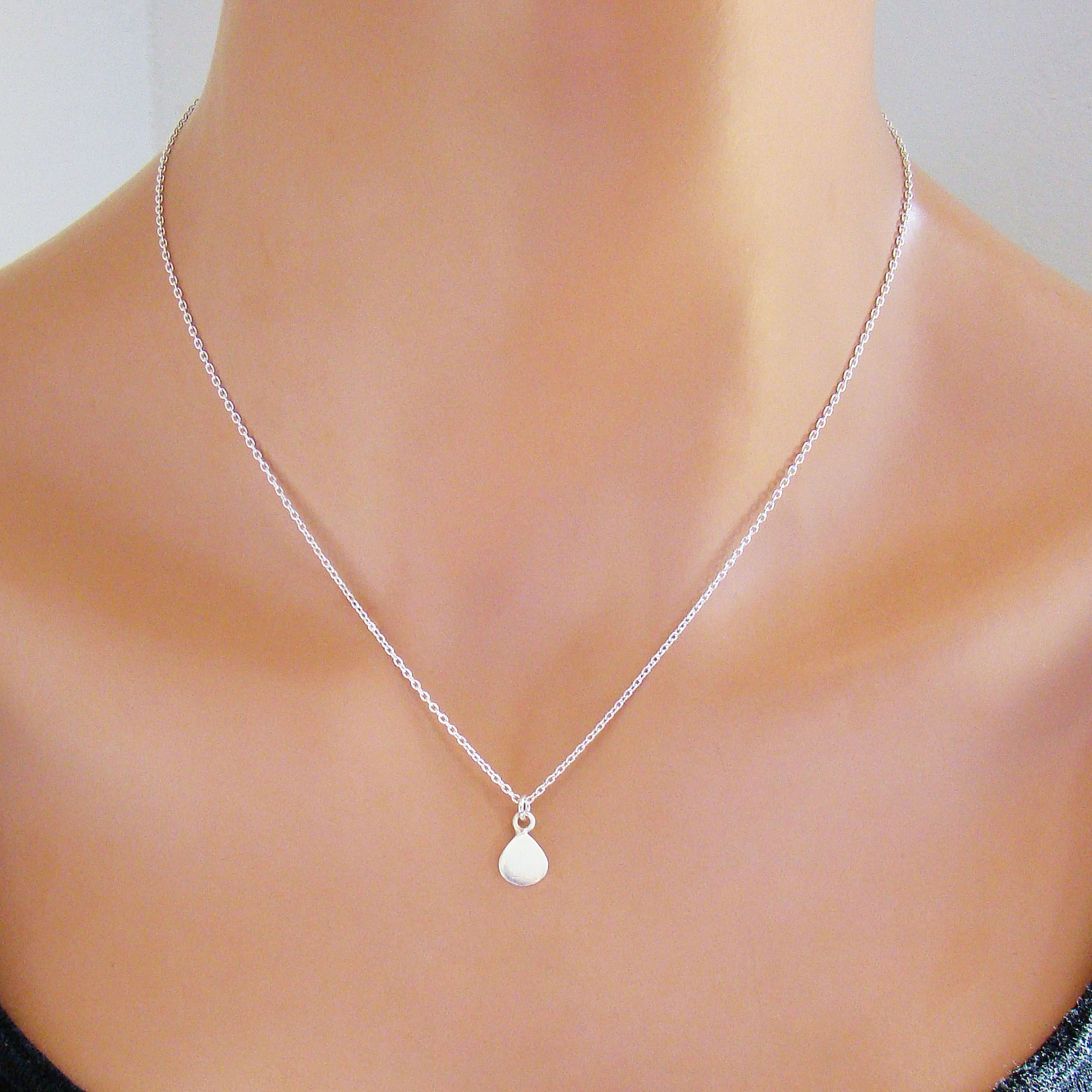 U&C Sundance Sterling Silver Tiny Flat Drop Droplet on 925 Chain Necklace